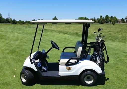 5 Top Golf Cart Safety Tips