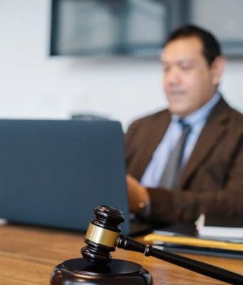 What to Do If You’re Injured in a Rideshare Accident in Uber or Lyft Lawyer