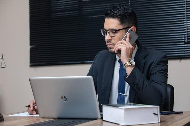 What To Expect During Your First Meeting With A Criminal Defense Attorney