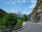 Faced With a Road Accident: 6 Reasons to Hire a Lawyer