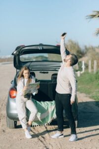 What to Do if Your Car Breaks Down on a Busy Kansas City Highway