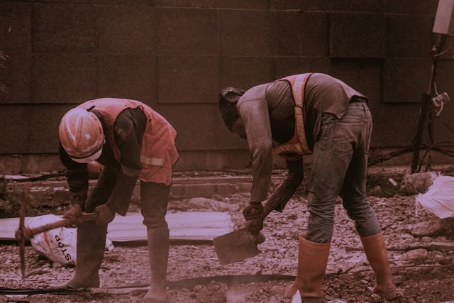 Can I Still Bring a Personal Injury Case After Filing for Workers’ Compensation?
