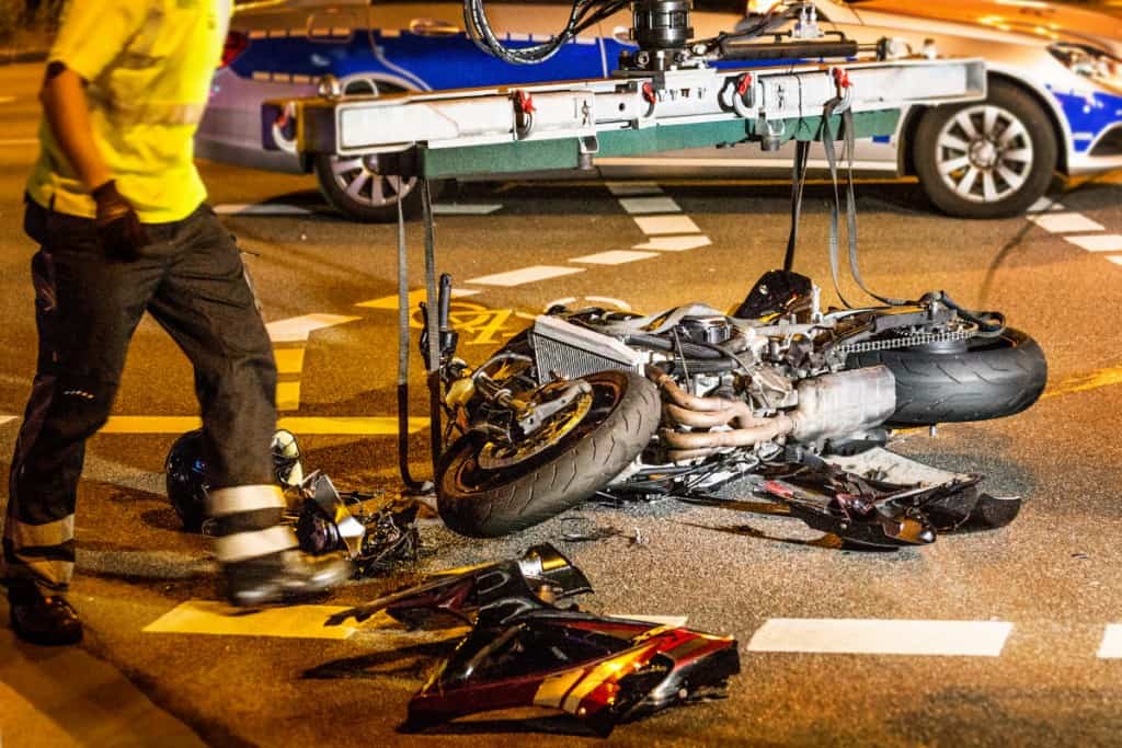 Signs That You Should Hire a Lawyer After a Motorcycle Crash