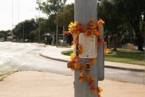 Unpacking the Numbers: How Distracted Driving Claims Lives Annually 