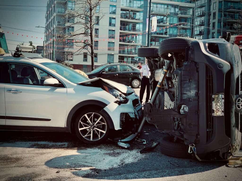 Small Crash vs. Big Claim: When to Call a St. Louis Car Accident Lawyer